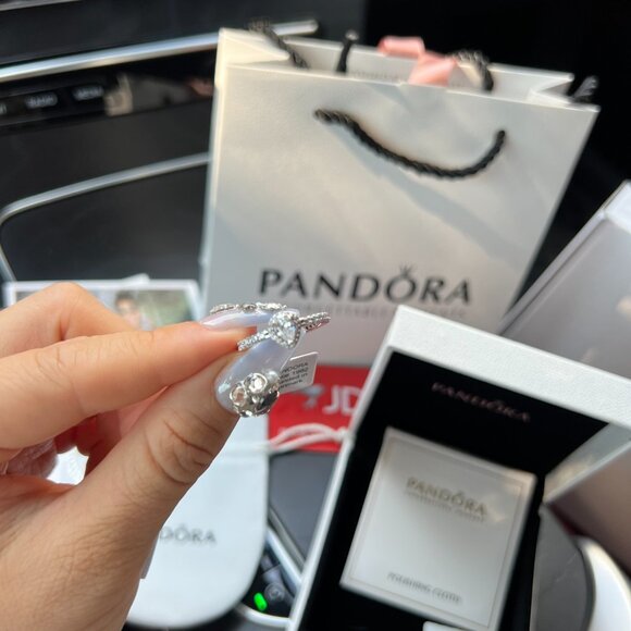 Pandora Logo Pavé Ring - Picture 5 of 7